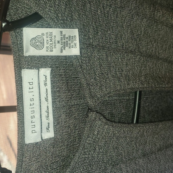 Pursuits, Ltd. Open Front Long Decorative Seamed‎ Accents Sz. M Cardigan - Picture 5 of 12